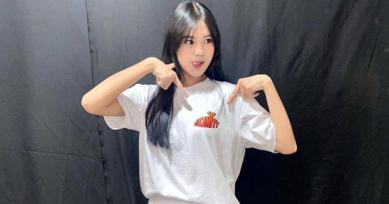 Twitter.com/Jeane_JKT48